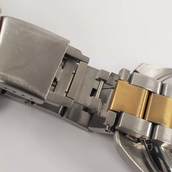 (66825-1) Gevril 49005 Watch - Picture 10 of 14